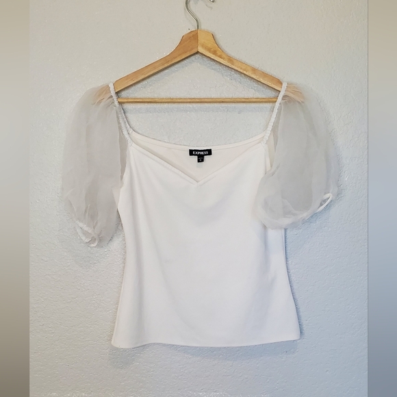 💚5/$25 Express White Chiffon Puff Sleeve Sweetheart Stretch Top Sixe Medium - Picture 1 of 5